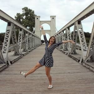 Meet your Posher, Dani